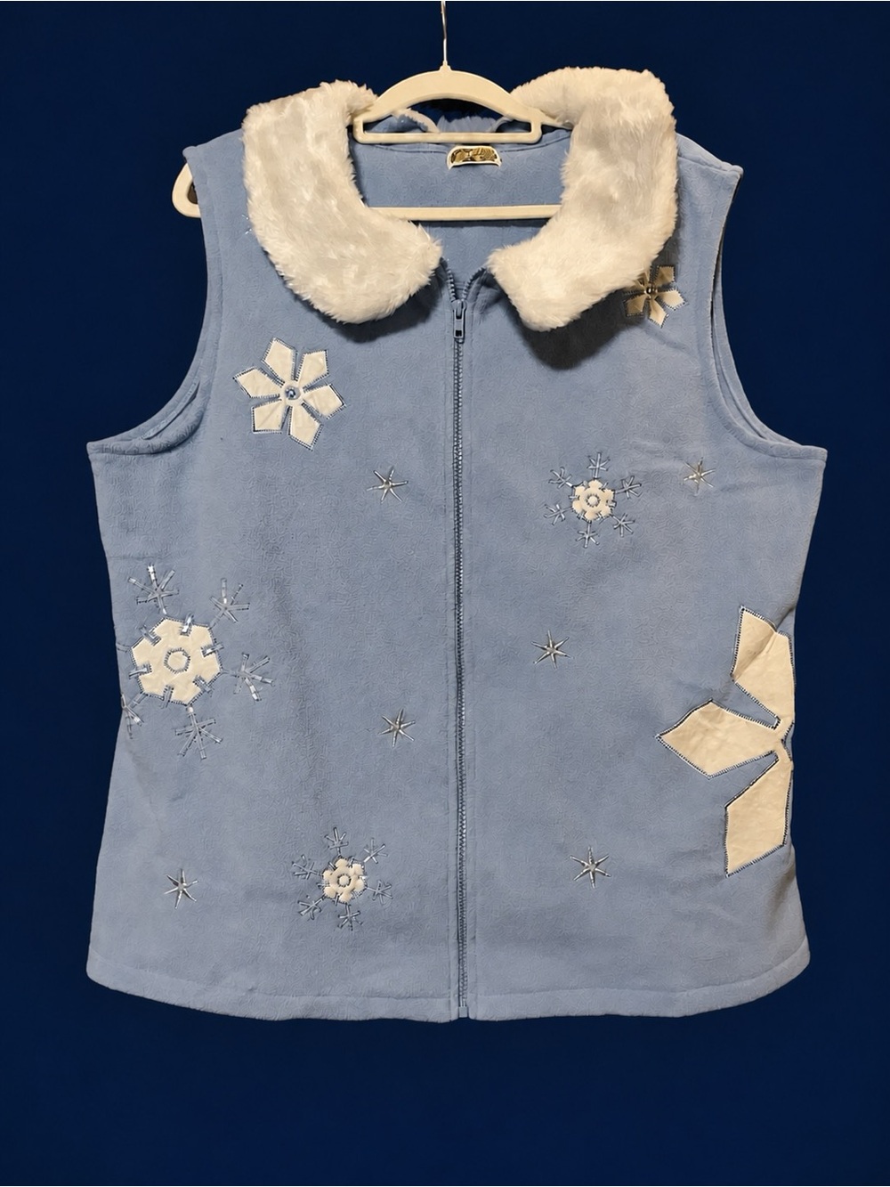 Women’s Light Blue Fleece Vest with Faux Fur Collar